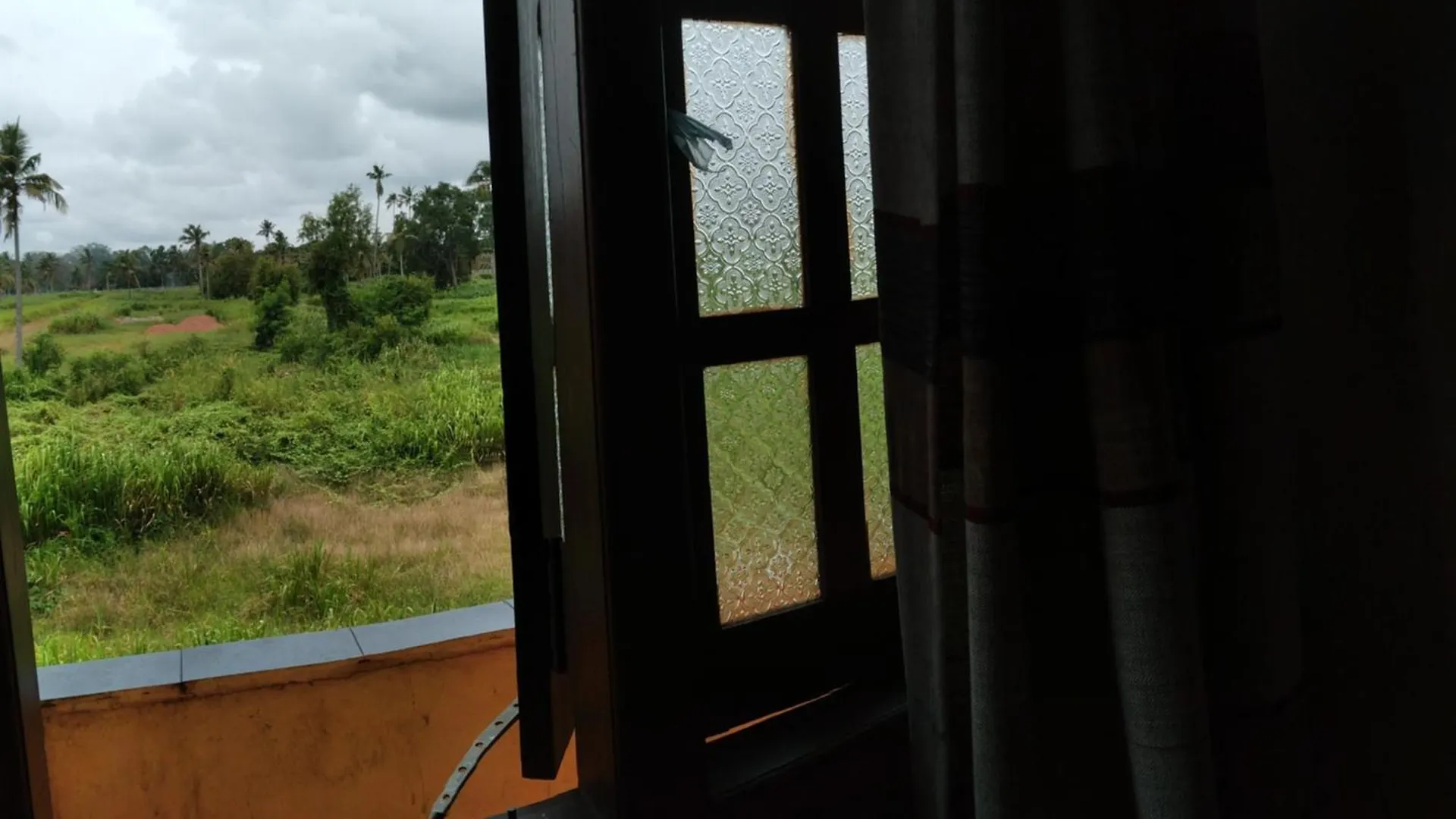 Guest house Ch Rooms - Transit Airport Negombo