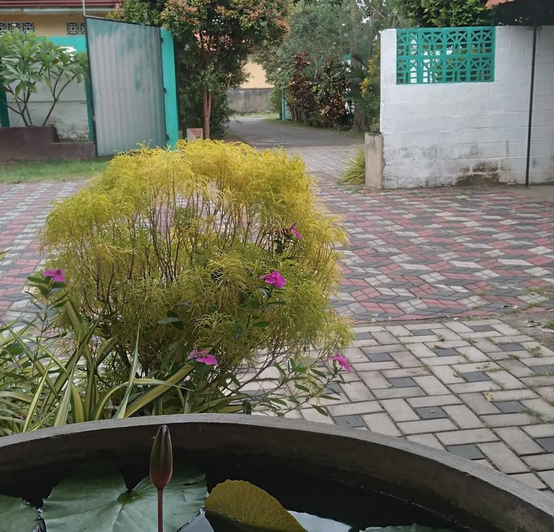 Guest house Ch Rooms - Transit Airport Negombo